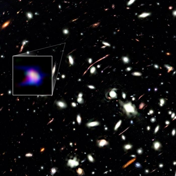 Odhalení povahy ultraslabé galaxie LAP1-B skrze obří „gravitační čočku“