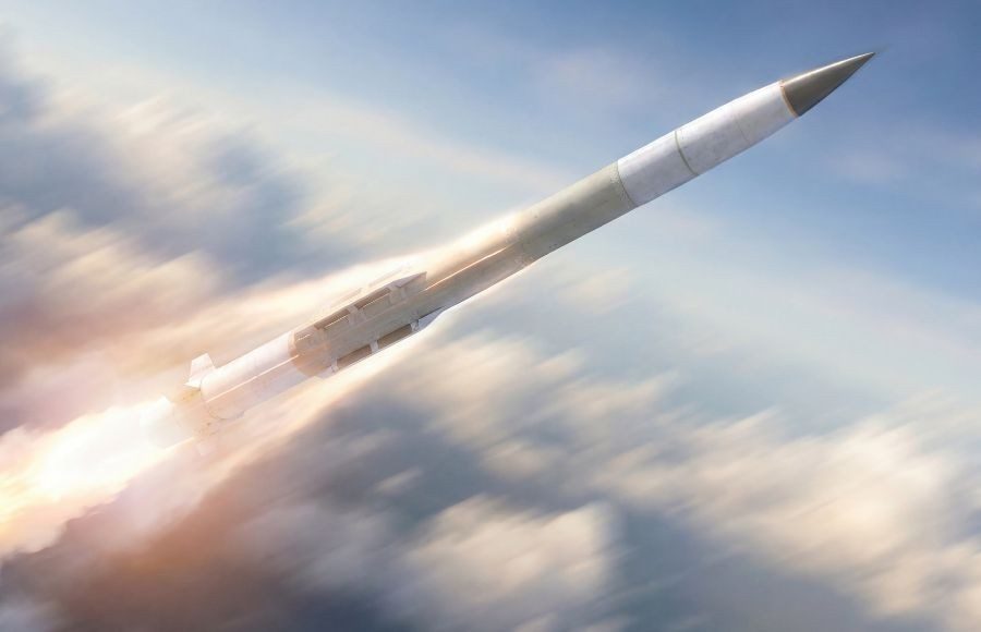 PAC-3 MSE se vypořádává s celým spektrem vzdušných hrozeb, od starších letadel a pokročilých raket až po nově vznikající hypersonické zbraně. Její schopnost zasáhnout a zabít spolehlivě poráží moderní i budoucí hrozby. 